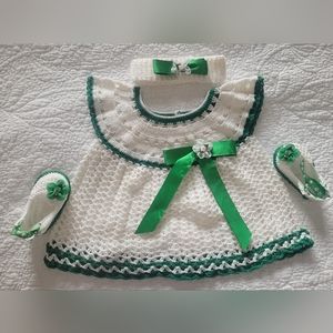 Knitted baby set